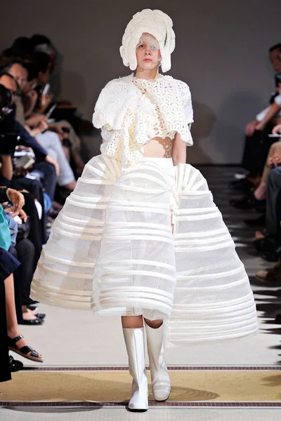 Look 26